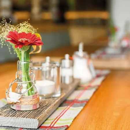 奥帕布莱克酒店 酒店